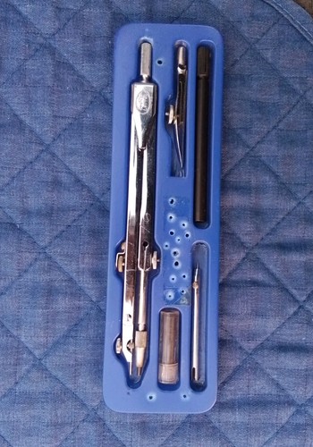 Zirkel mit zubehör - mit,