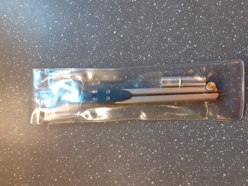 Zirkel neu mit drei 3 - drei,